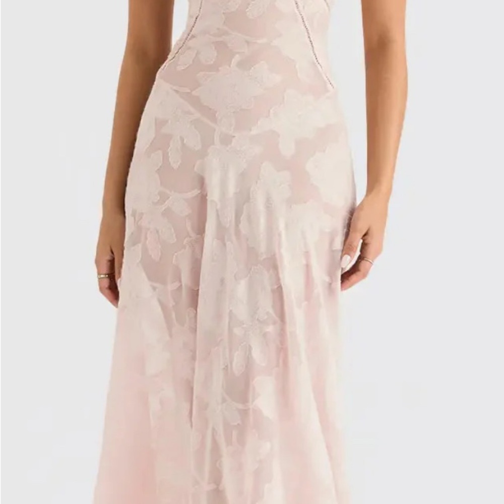 Elegant Pink Floral Lace Dress